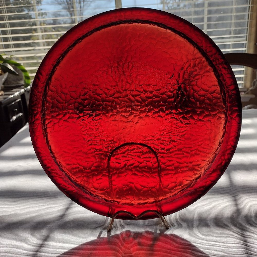 2nd. Perfect for Valentine's Day festivity! Large 13" red glass serving plate.